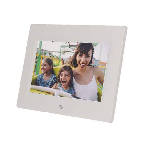 digital photo frame