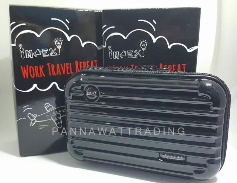 rimowa amenity kit bag