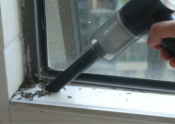mini vacuum cleaner