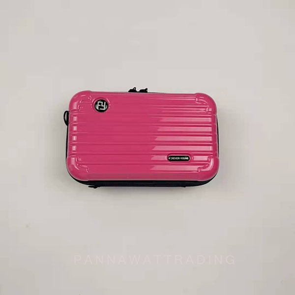 FOREVER YONG amenity kit bag