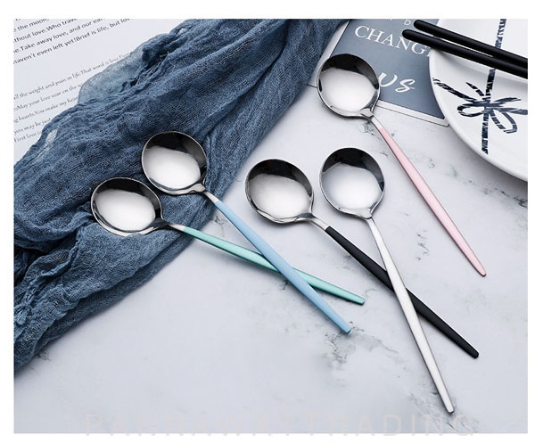 elegant cutlery set